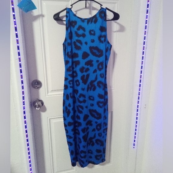 SHEIN _SZ LRG_LEOPARD PRINT 🐾 DRESS - Picture 3 of 5